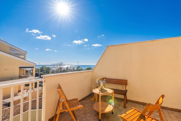 Penthouse Standard - flera sovrum - mot havet (Coral House 2) | Boendeområde