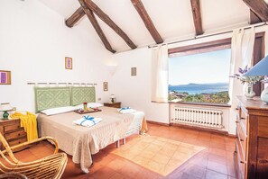 3 bedrooms, iron/ironing board, bed sheets - Villa Sa Soliana (Golfo Aranci)