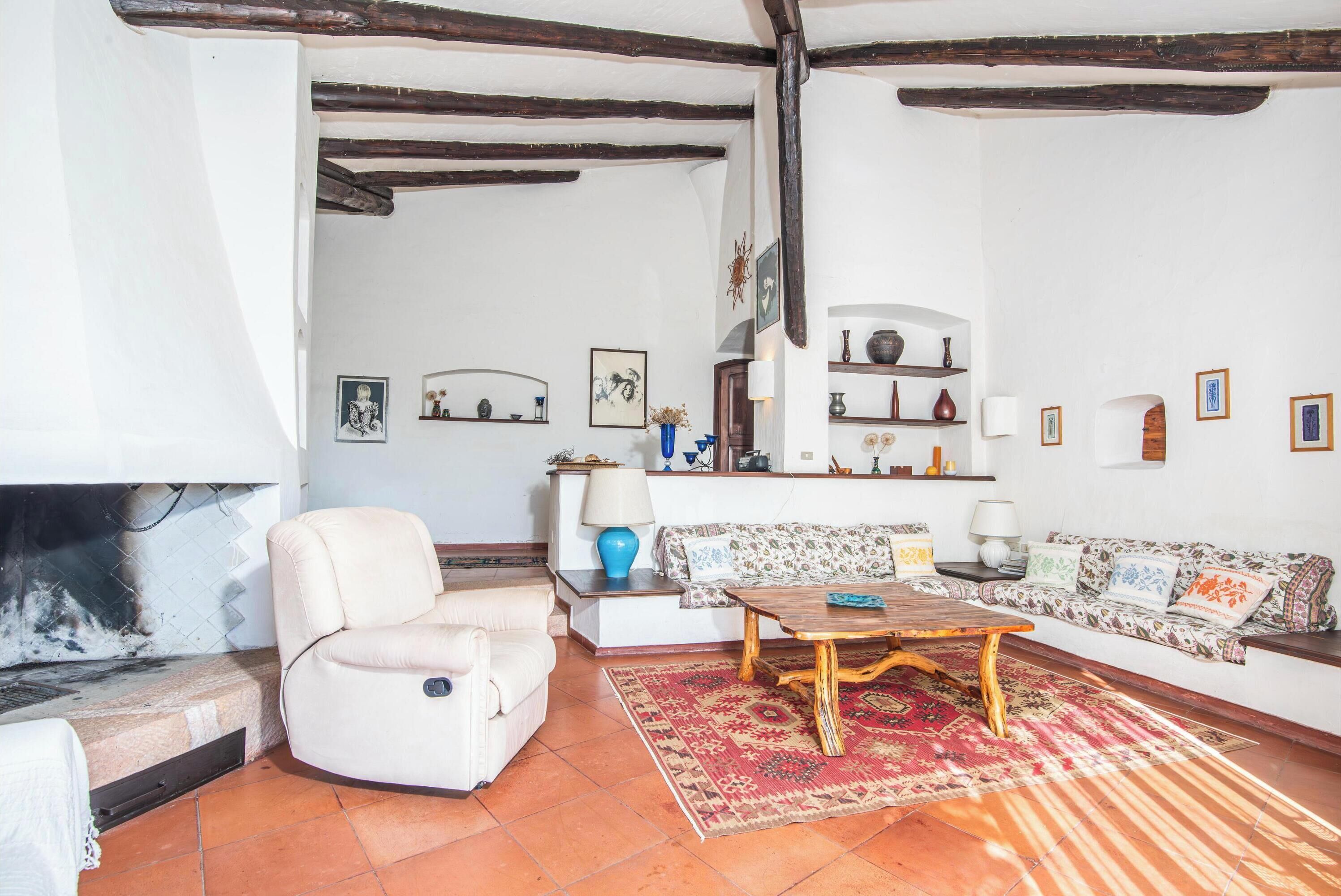 21-Zoll-Fernseher mit Kabelempfang, Kamin