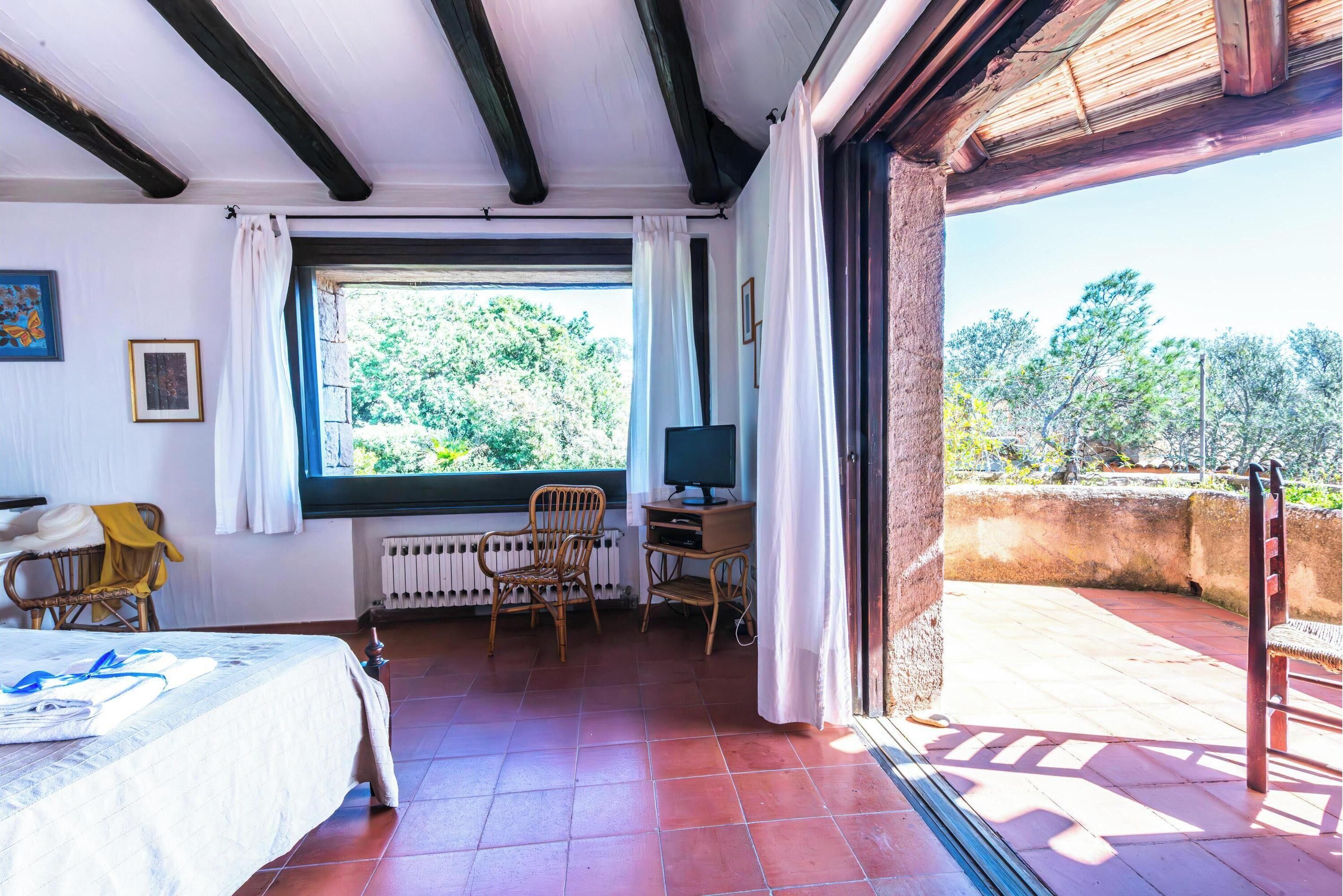 3 chambres, fer et planche à repasser, draps fournis