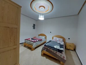 4 makuuhuonetta, Wi-Fi