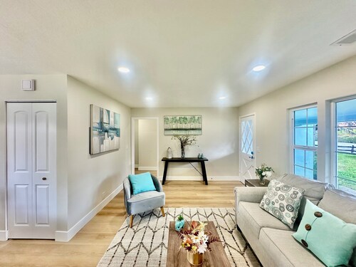 3-bedroom house in peaceful Campbell with WiFi