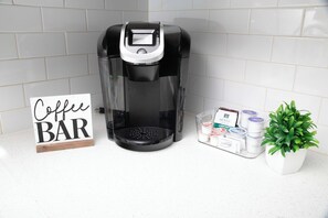 Coffee and/or coffee maker - Beautiful Extended Stay - Pool & Gym (Madison)