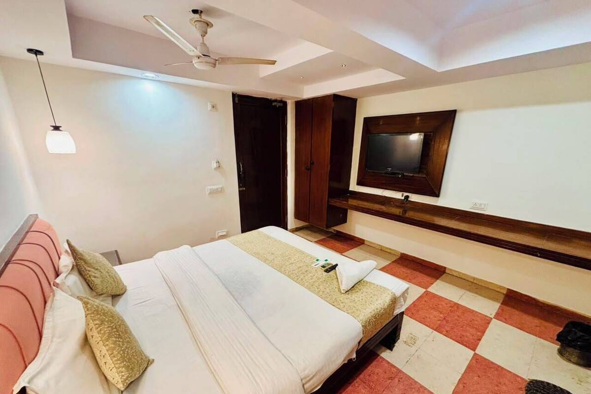 Quarto luxo, para fumantes | Wi-Fi de cortesia