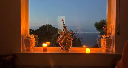 Herzzerreißendes Haus mit Meerblick in Capri - Italien