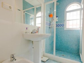 House, Smoking | 3 bedrooms - Villa The Beach 14882 (Chiclana de la Frontera)