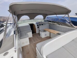 Property grounds - Fall in Love with the Amalfi Coast Charming Boat Rental in Naples (Napoli)