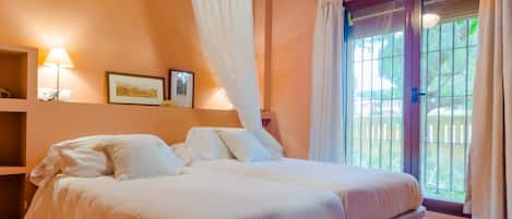 House, Smoking | 3 bedrooms