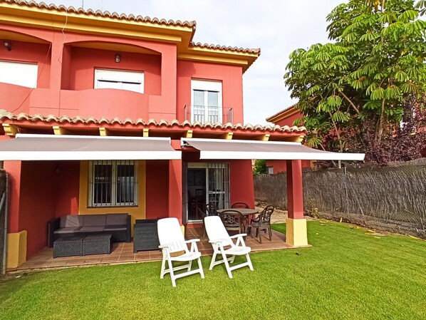 3 bedrooms - Villa Magnolia in El Puerto de Santa Mar a (El Puerto de Santa Maria)