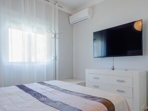 Villa | 3 bedrooms - Villa Los Veleros 15119 (Chiclana de la Frontera)