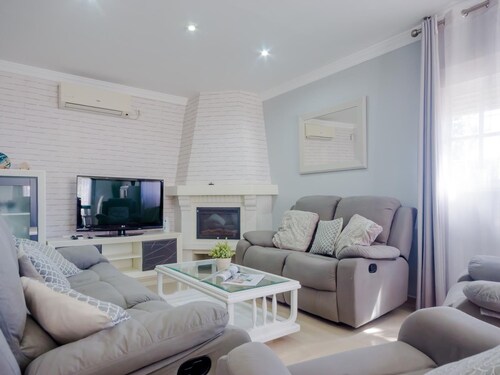 Villa Los Veleros 15119