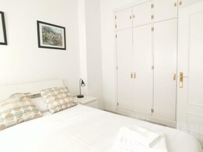 5 bedrooms - Villa Mar De Las Redes 25903 (El Puerto de Santa Maria)