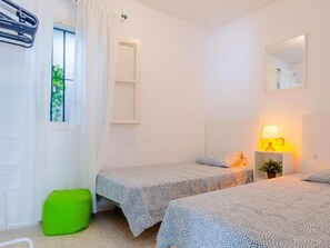 Villa, Smoking | 3 bedrooms - Las Torres 197 in Chiclana (Chiclana de la Frontera)