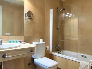 House, Smoking | 1 bedroom