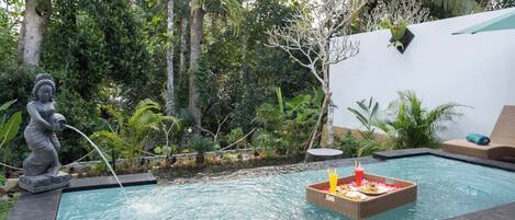 Luxury Villa, Valley View | Private pool