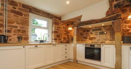 Woodman Cottage