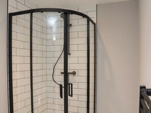 Shower - Apt 5 @ Hunter's Quay (Bridlington)