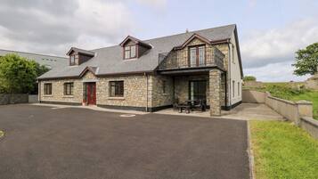 Cottage | Exterior