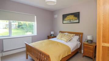 4 habitaciones, decoración personalizada y muebles diferentes