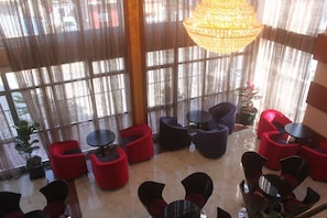 Lobby - Tirar International Hotel (Addis Ababa)
