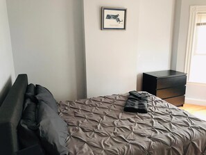 2 chambres, coffres-forts dans les chambres, lit parapluie, Wi-Fi