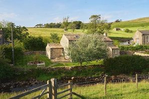 Interior - The Reading Rooms (Skipton)