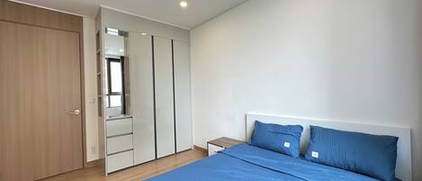 3 bedrooms, free WiFi, bed sheets