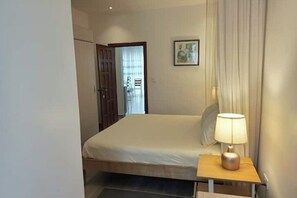 2 chambres, fer et planche à repasser, Wi-Fi, literie fournie