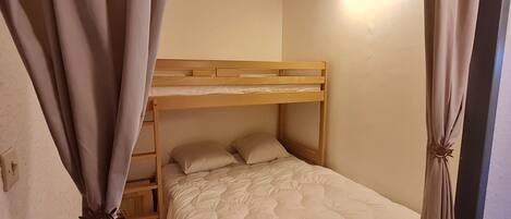 1 Schlafzimmer, Internetzugang
