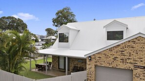 Exterior - Seashore Sanctuary in Woorim (WOORIM)