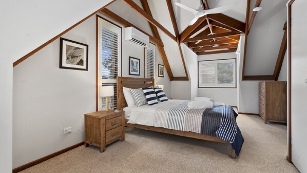 3 bedrooms, iron/ironing board, Internet, bed sheets