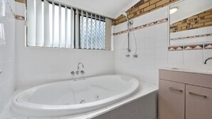Douche, baignoire à jets
