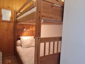 1 bedroom, Internet