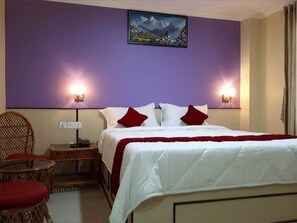 Bureau, espace de travail pour ordinateur portable