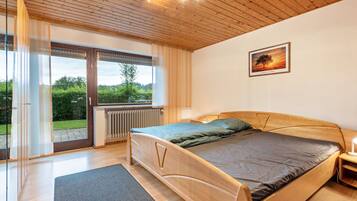 2 bedrooms, free WiFi, bed sheets