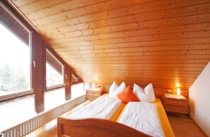 2 Schlafzimmer, Bügeleisen/Bügelbrett, kostenloses WLAN, Bettwäsche