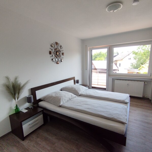 1 bedroom, free WiFi, bed sheets