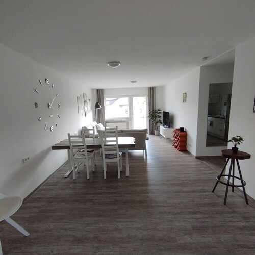 Ferienwohnung 'Zur Dicken Berta' mit Balkon und Wi-Fi