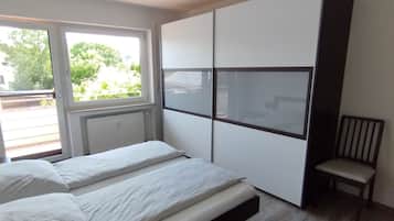 1 室のベッドルーム、WiFi (無料)、ベッドシーツ