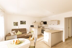 电视、立体声音响