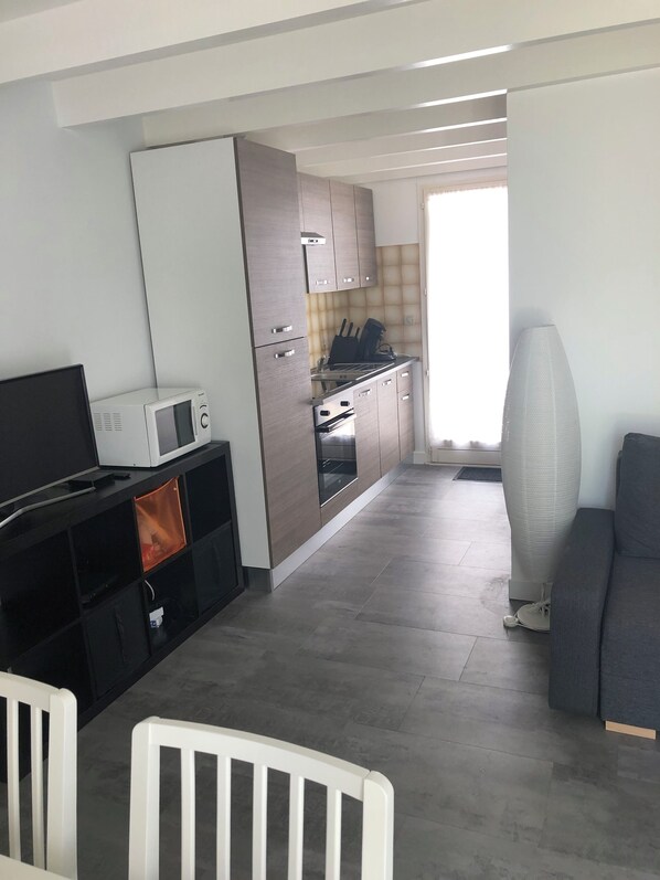 Interior - House with beach on foot (Saint-Georges-d'Oléron)