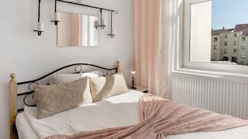 2 bedrooms, free WiFi, bed sheets