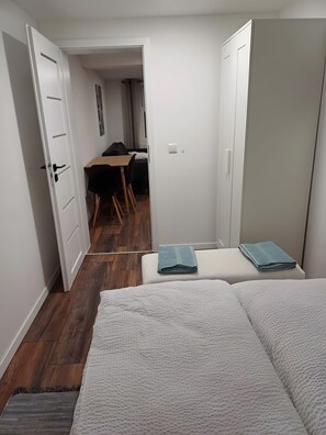 1 soverom, wi-fi (inkludert) og sengetøy