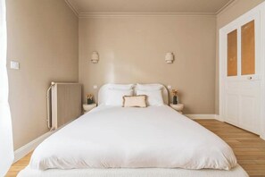 3 bedrooms, WiFi, bed sheets