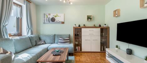 電視、壁爐、乒乓球設施