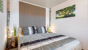 1 quarto, Wi-Fi de cortesia, roupa de cama