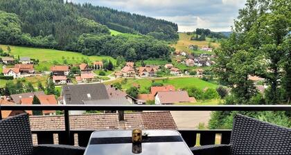 Apartamento 'Wilde7' con vistas a la montaña, balcón y Wi-Fi