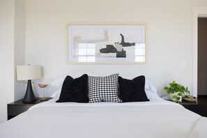 1 makuuhuone, silitysrauta/-lauta, Wi-Fi, vuodevaatteet