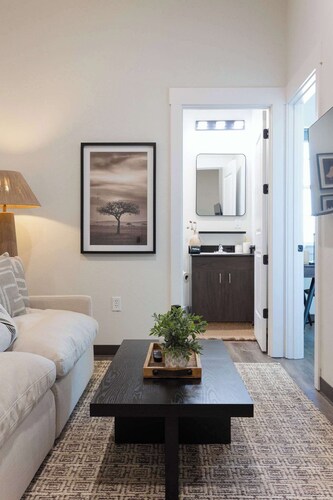 Navigator - 5 mi to XNA - 15 mi to DT Bentonville