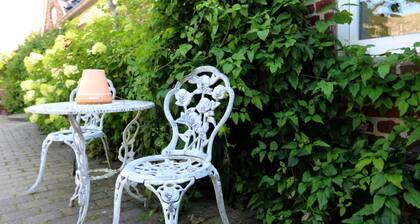 "Brigitte" - 1.3km to the fjord by Interhome